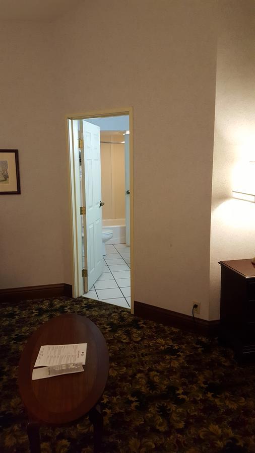 Best Western Plus Dockside Waterfront Hotel